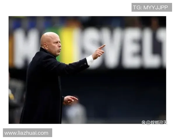 老足球明星的辉煌岁月回顾：从绿茵场到传奇人生的蜕变与传承