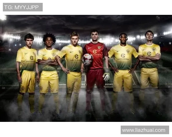 球星潮图足球：探索足球明星背后的潮流魅力与球场风采